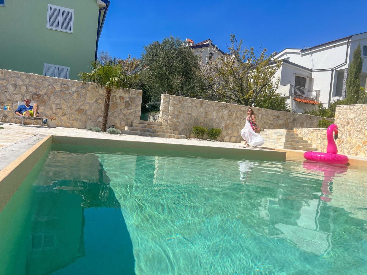 Apartment Baska Mit Poolarea - Krk, Kroatien Buitenkant foto