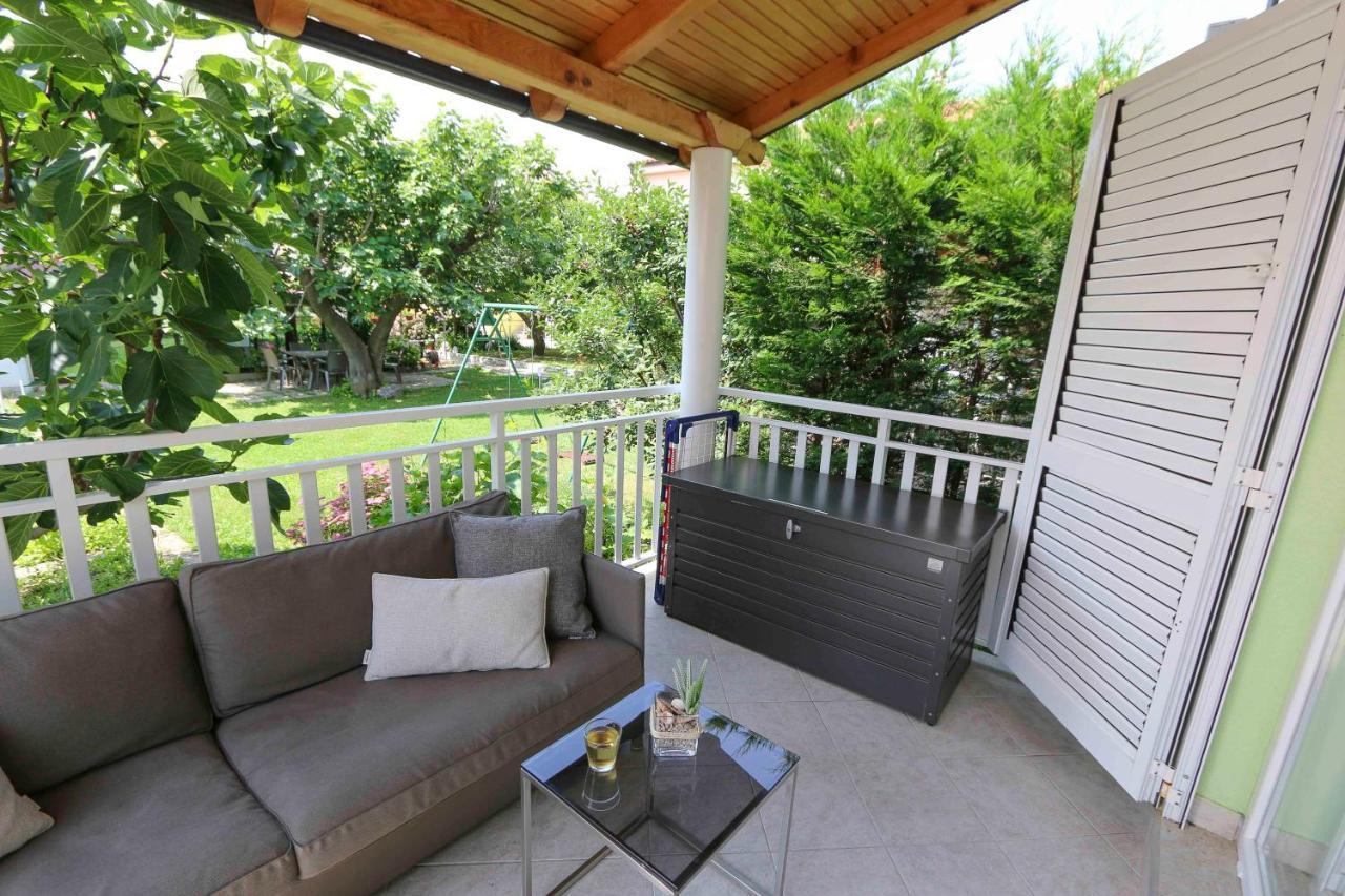 Apartment Baska Mit Poolarea - Krk, Kroatien Buitenkant foto
